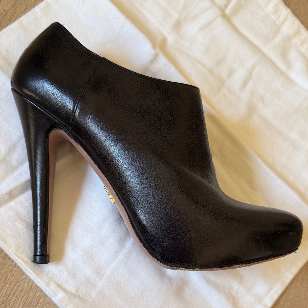 Prada Black Heeled Leather Boots - Picture 8 of 11